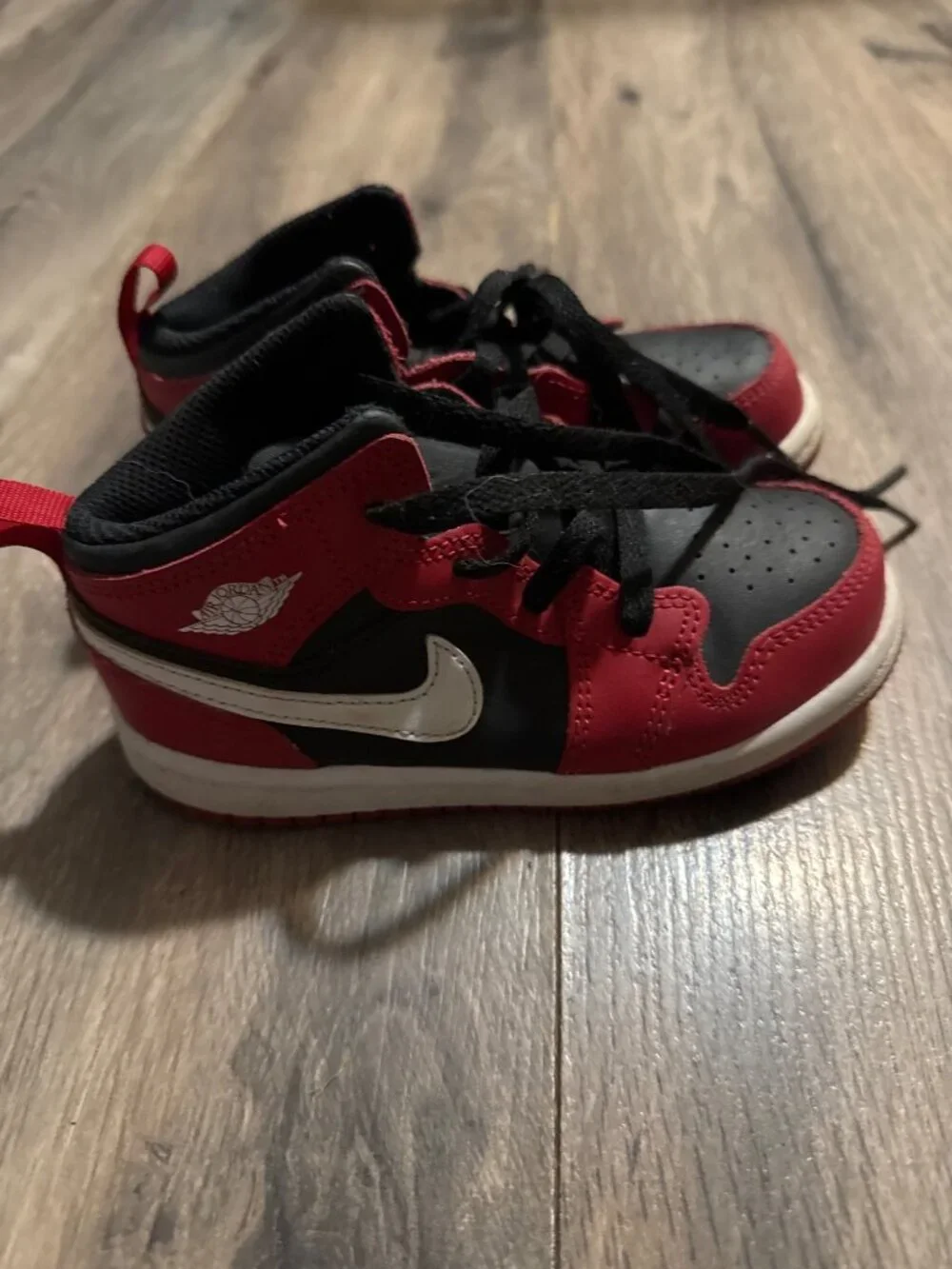 Air Jordan 1 Mid Toddler Shoes Black & Red Size 9C